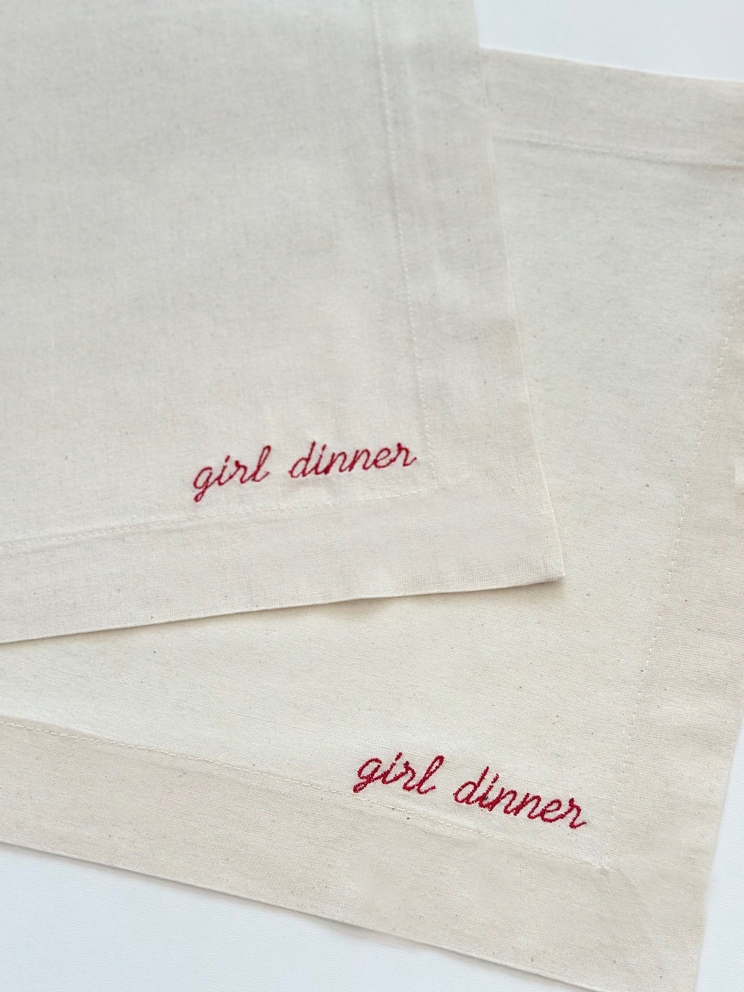 Girl Dinner Nakışlı Amerikan Servis